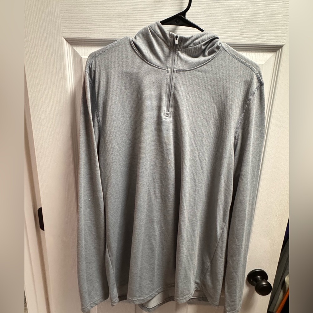 Underarmour Long sleeve hood pullover